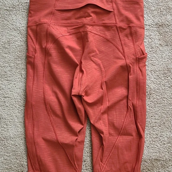 Lululemon Time To Sweat Crops 23" - Picture 11 of 12